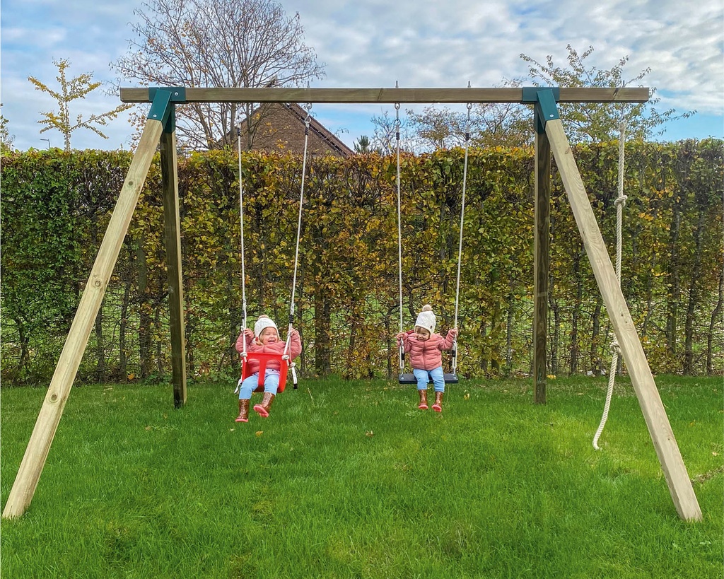 GROTE VRIJSTAANDE SCHOMMEL